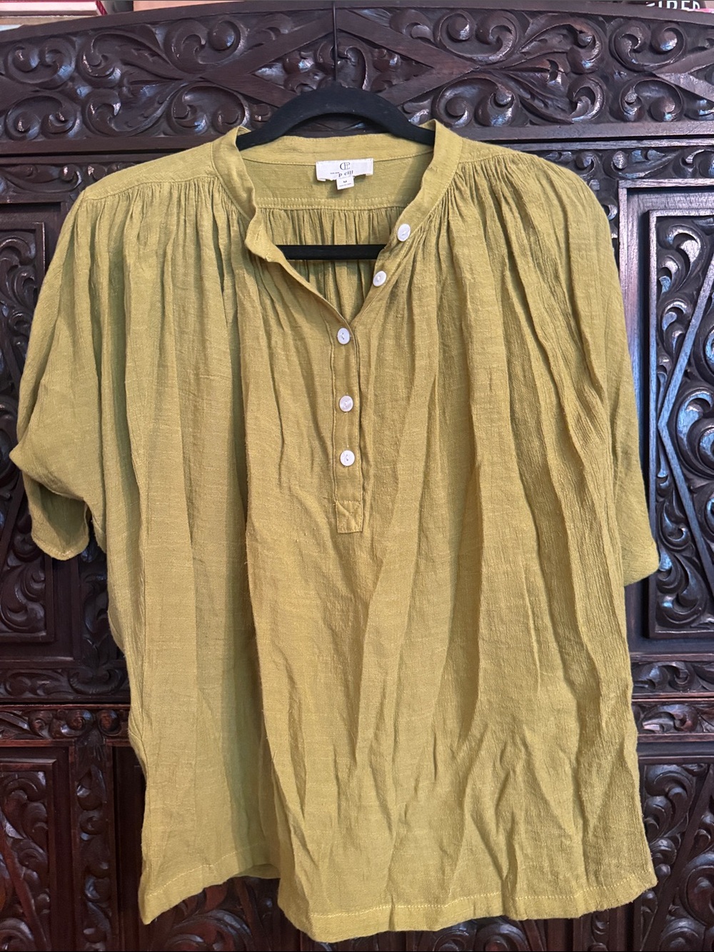P Cill Women’s Chartreuse Short-Sleeve Buttoned Peasant Blouse